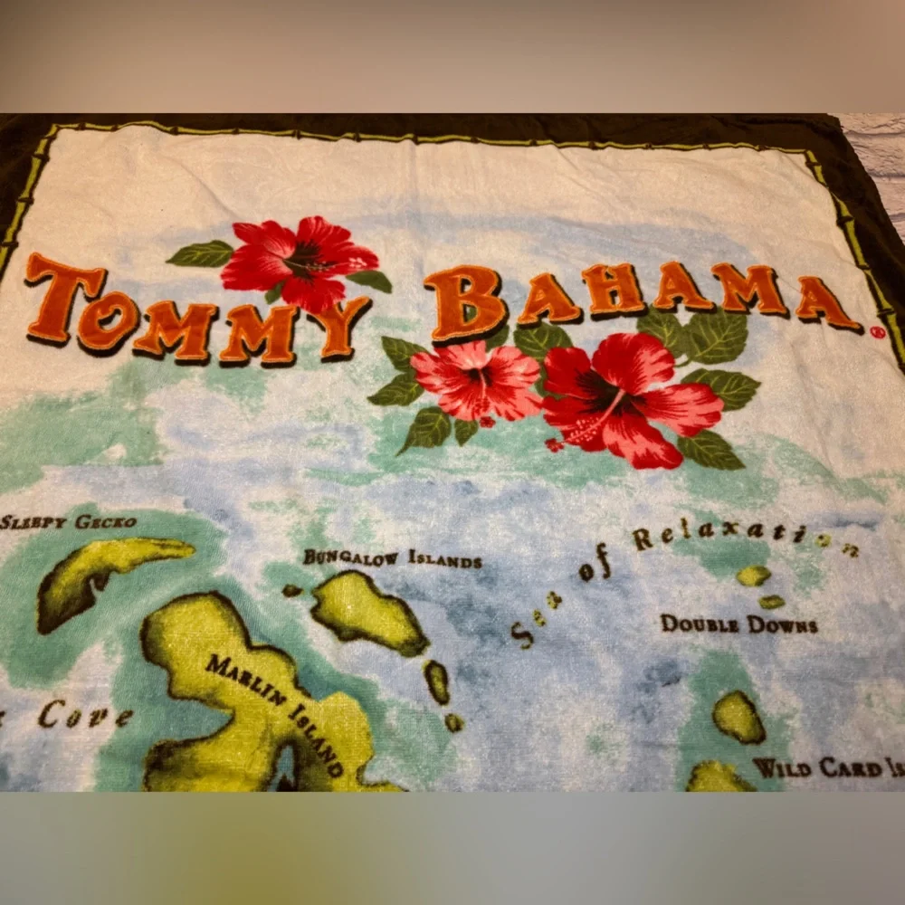 Tommy Bahama Vintage Island Map Bath/Beach Sheet 66x40. - soft and absorbent.